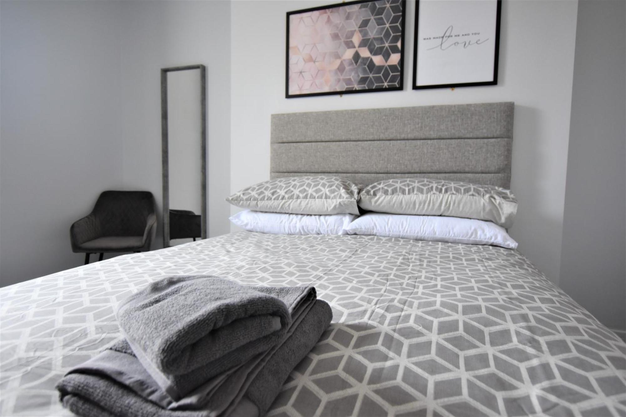 Central, Contractor&Family Friendly, Smarttv Sunderland  Luaran gambar